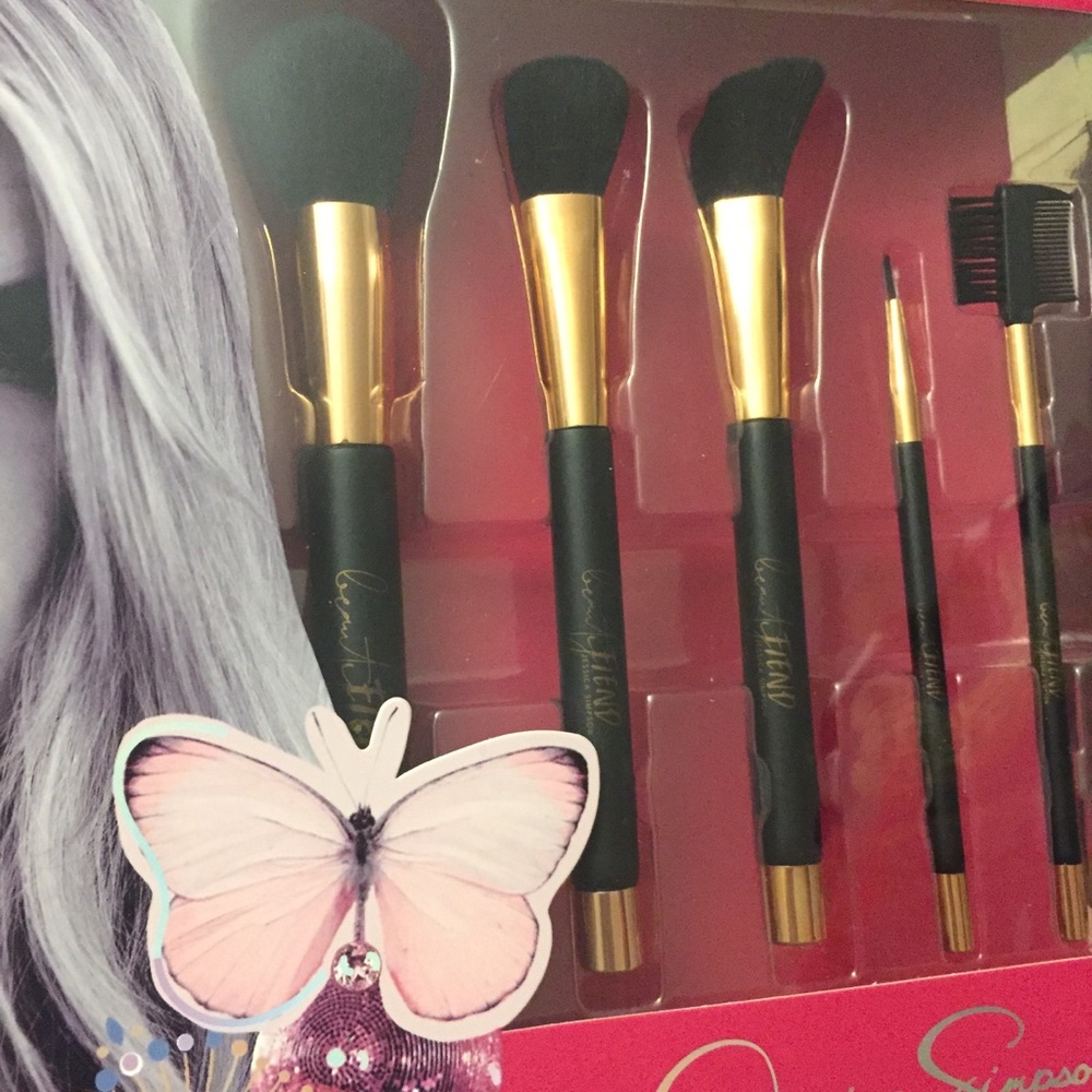 Makeup Brush Collection - Picture 2 of 4